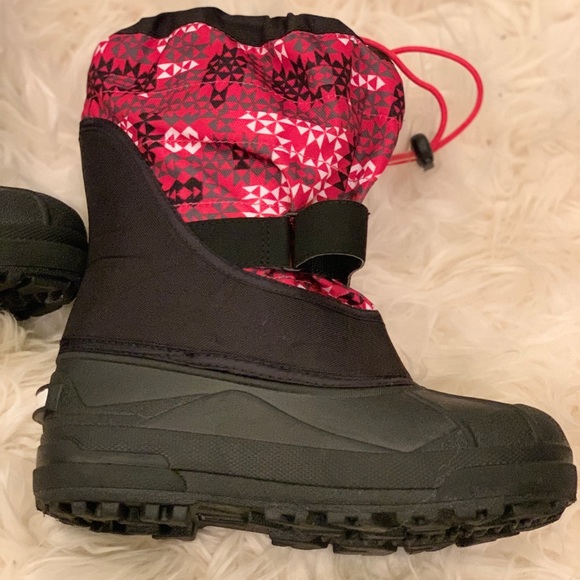Big Kids Columbia Snow Boots - Picture 4 of 4